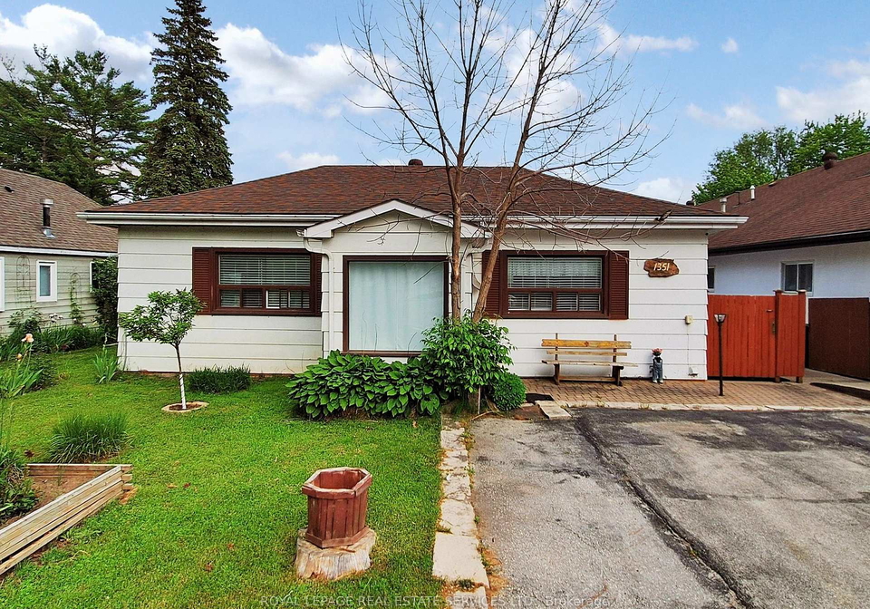 1351-mosley-street-wasaga-beach-ontario-s12217389
