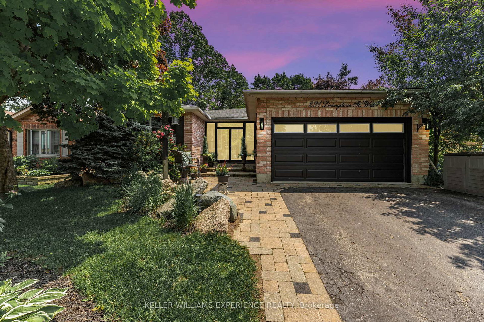 291-livingstone-street-w-barrie-ontario-s12218282