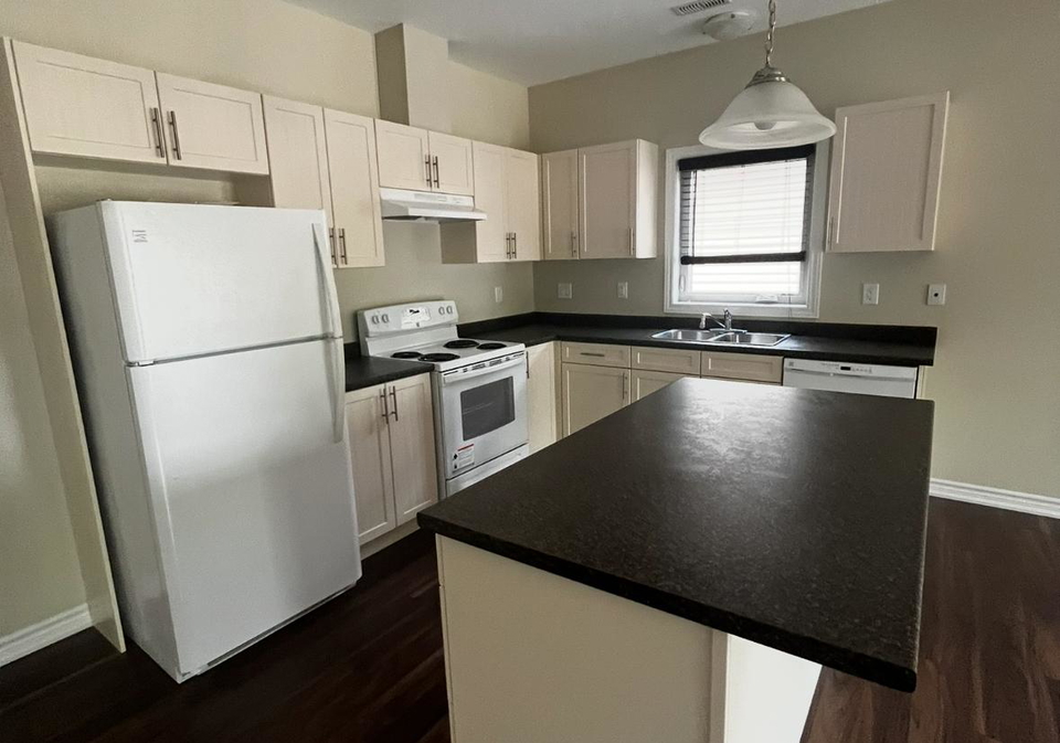 1801-river-road-w-wasaga-beach-ontario-s12218883