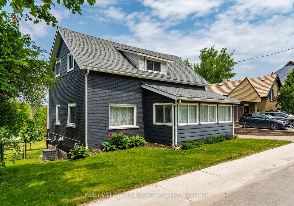 69-robert-street-w-penetanguishene-ontario-s12219513