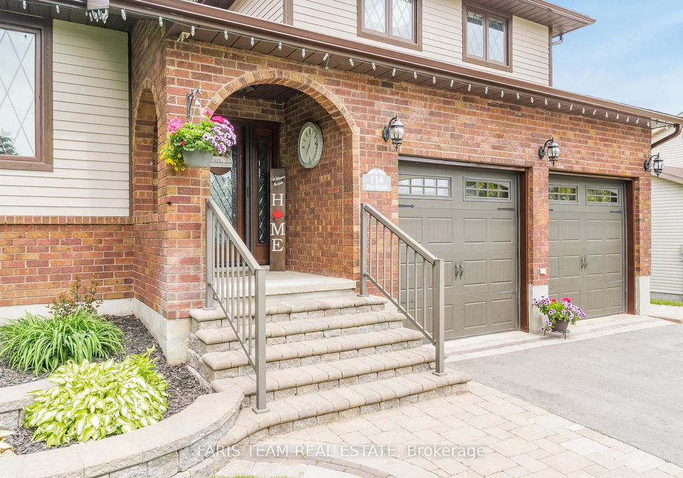 114-bay-street-tay-ontario-s12220999