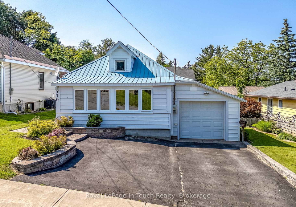 710-bay-street-midland-ontario-s12221690