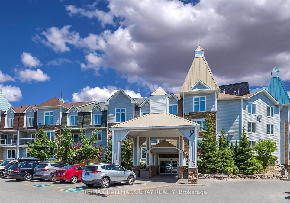 9-harbour-street-e-collingwood-ontario-s12222241