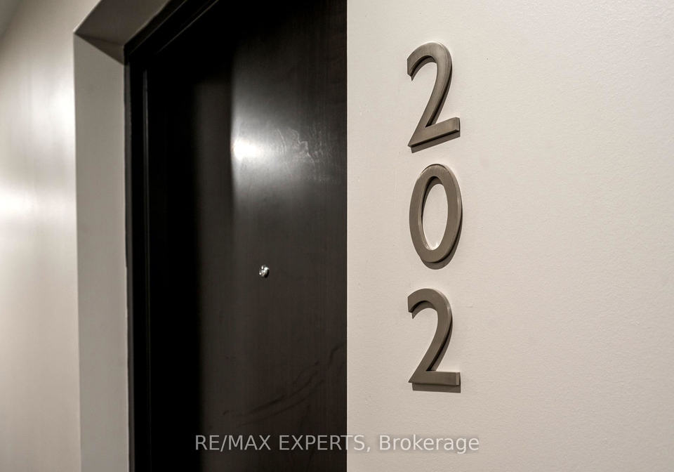 430-essa-road-barrie-ontario-s12224921