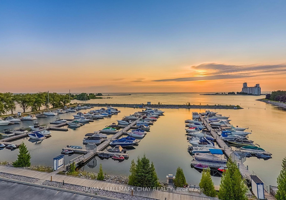 9-harbour-street-e-collingwood-ontario-s12225086