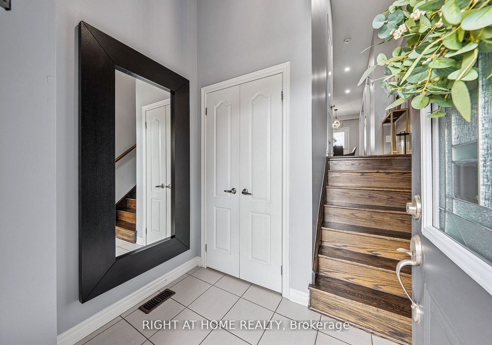 453-mapleton-avenue-barrie-ontario-s12225132