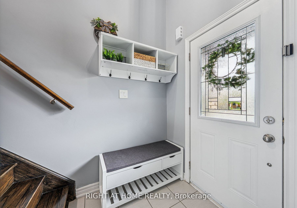 453-mapleton-avenue-barrie-ontario-s12225132