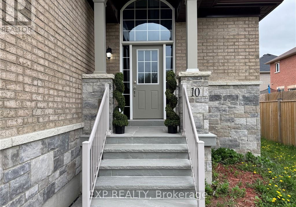 10-falvo-street-wasaga-beach-ontario-s12225976
