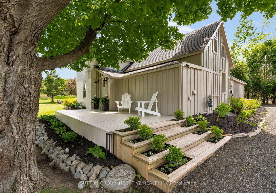 6168-penetanguishene-road-springwater-ontario-s12226229