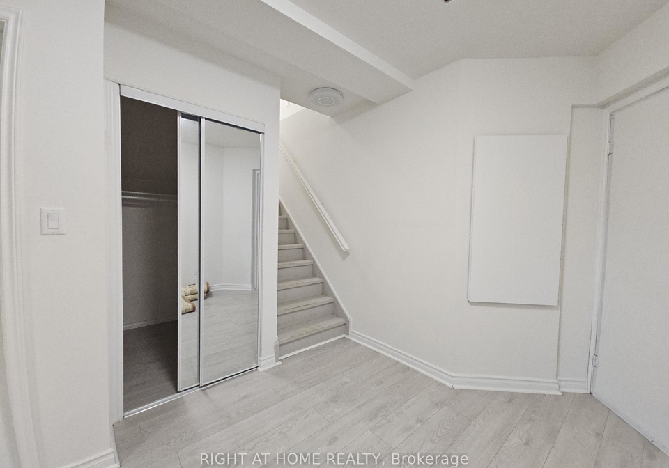 129-dean-avenue-barrie-ontario-s12227139