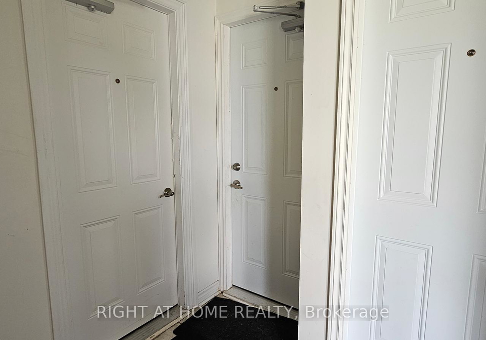 129-dean-avenue-barrie-ontario-s12227139