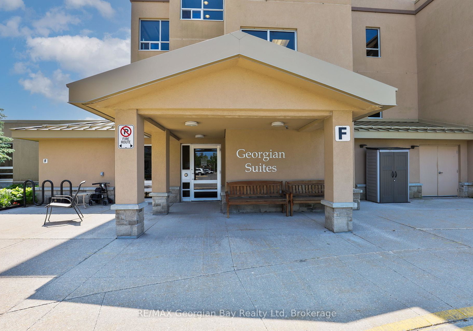 101-thompson-road-penetanguishene-ontario-s12227182