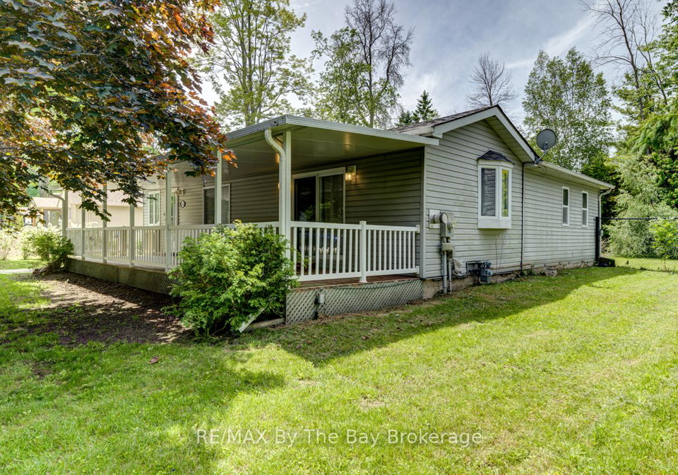 58-47th-street-s-wasaga-beach-ontario-s12227440