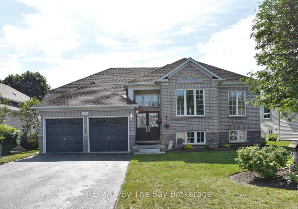 95-royal-beech-drive-wasaga-beach-ontario-s12228379