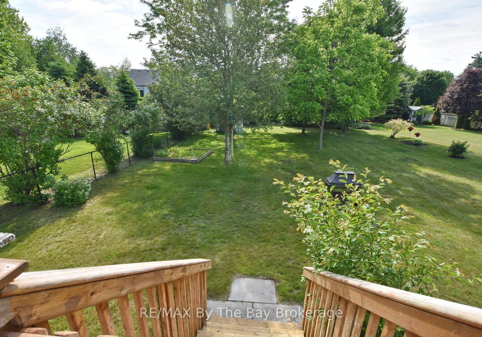 95-royal-beech-drive-wasaga-beach-ontario-s12228379