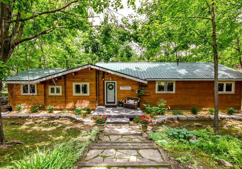 56-slalom-drive-oro-medonte-ontario-s12229423