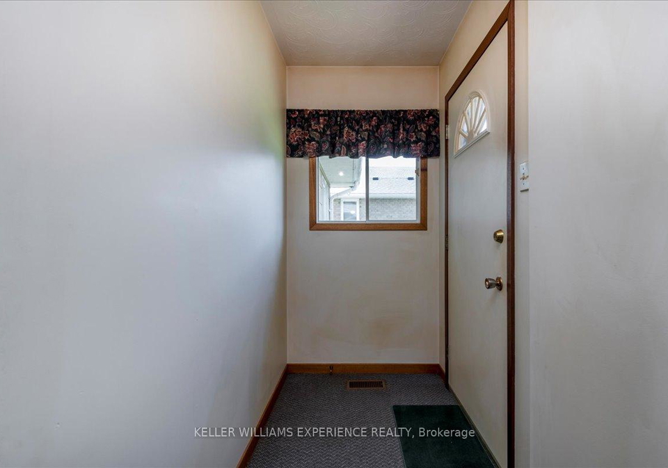 2225-lakeshore-road-e-oro-medonte-ontario-s12230854
