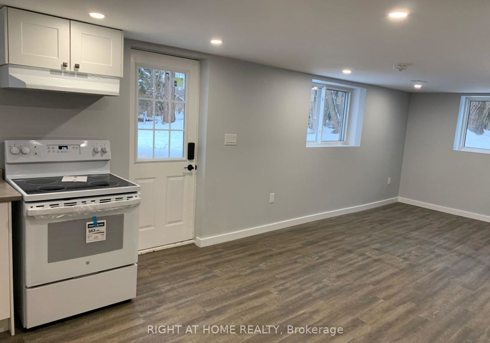 160-street-barrie-ontario-s12232217