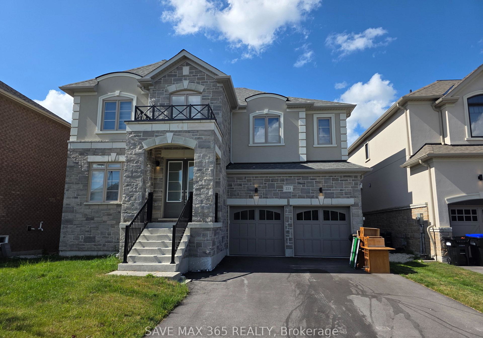 223-warden-street-clearview-ontario-s12232751