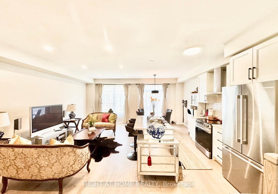 67-phoenix-boulevard-barrie-ontario-s12233137