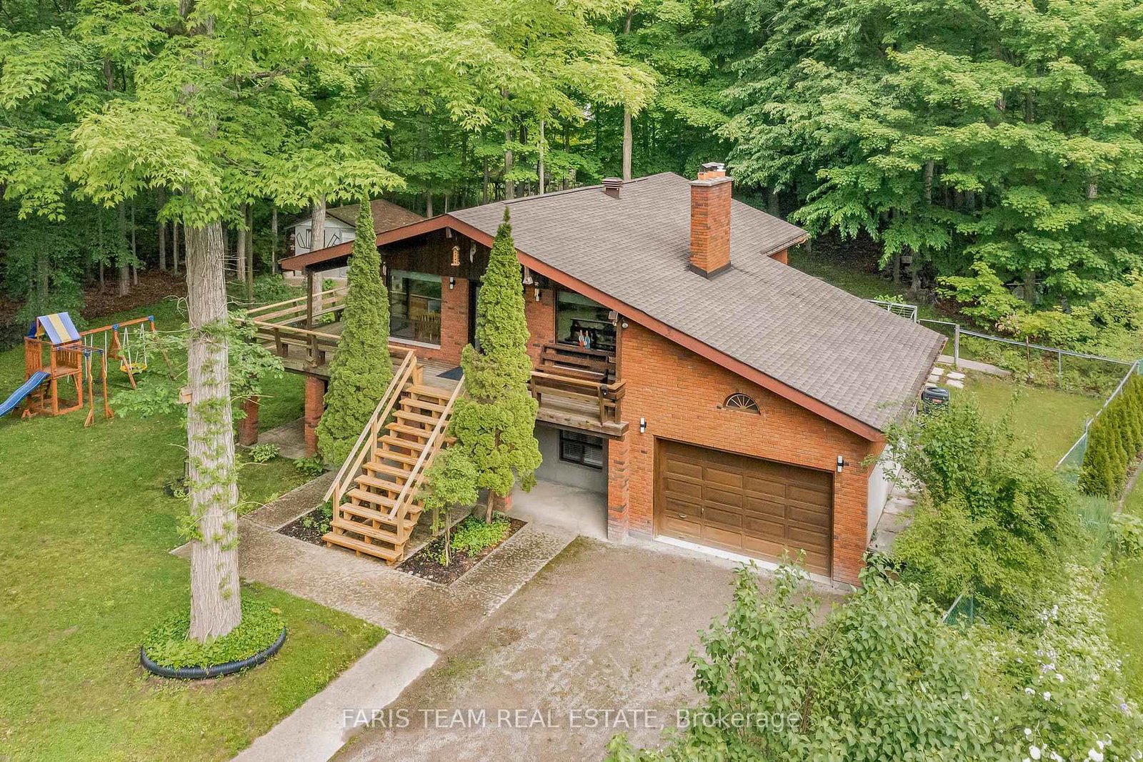 8-celestine-court-tiny-ontario-s12233385