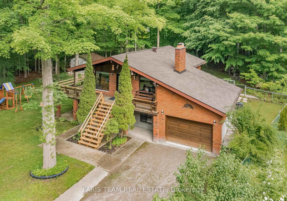 8-celestine-court-tiny-ontario-s12233385