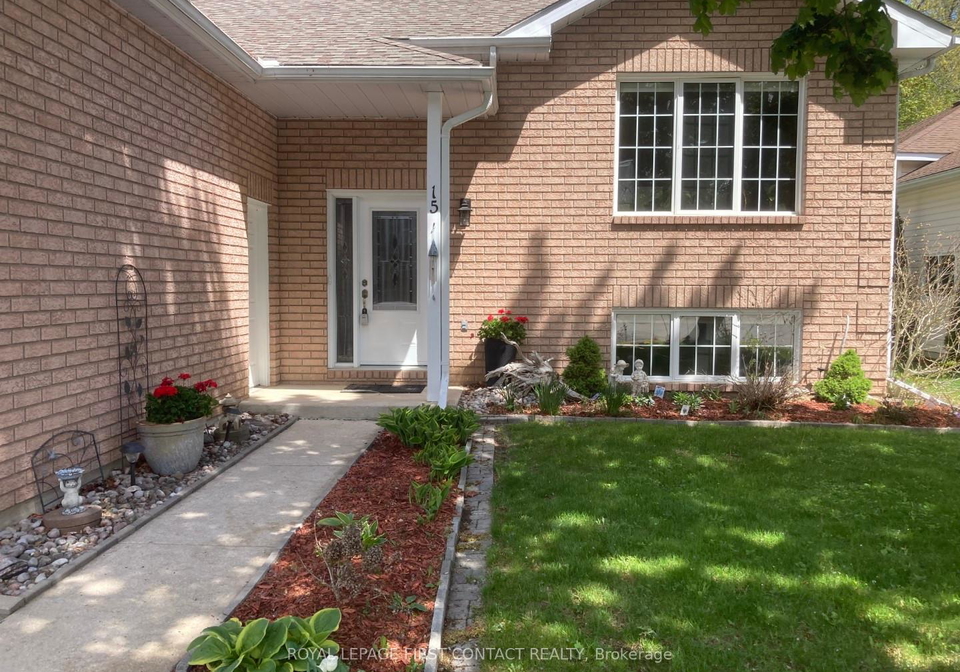 15-lisbon-court-wasaga-beach-ontario-s12234699