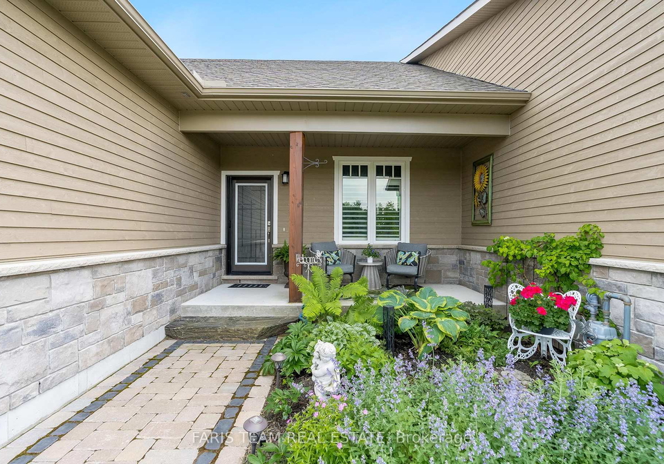 102-landscape-drive-oro-medonte-ontario-s12234773