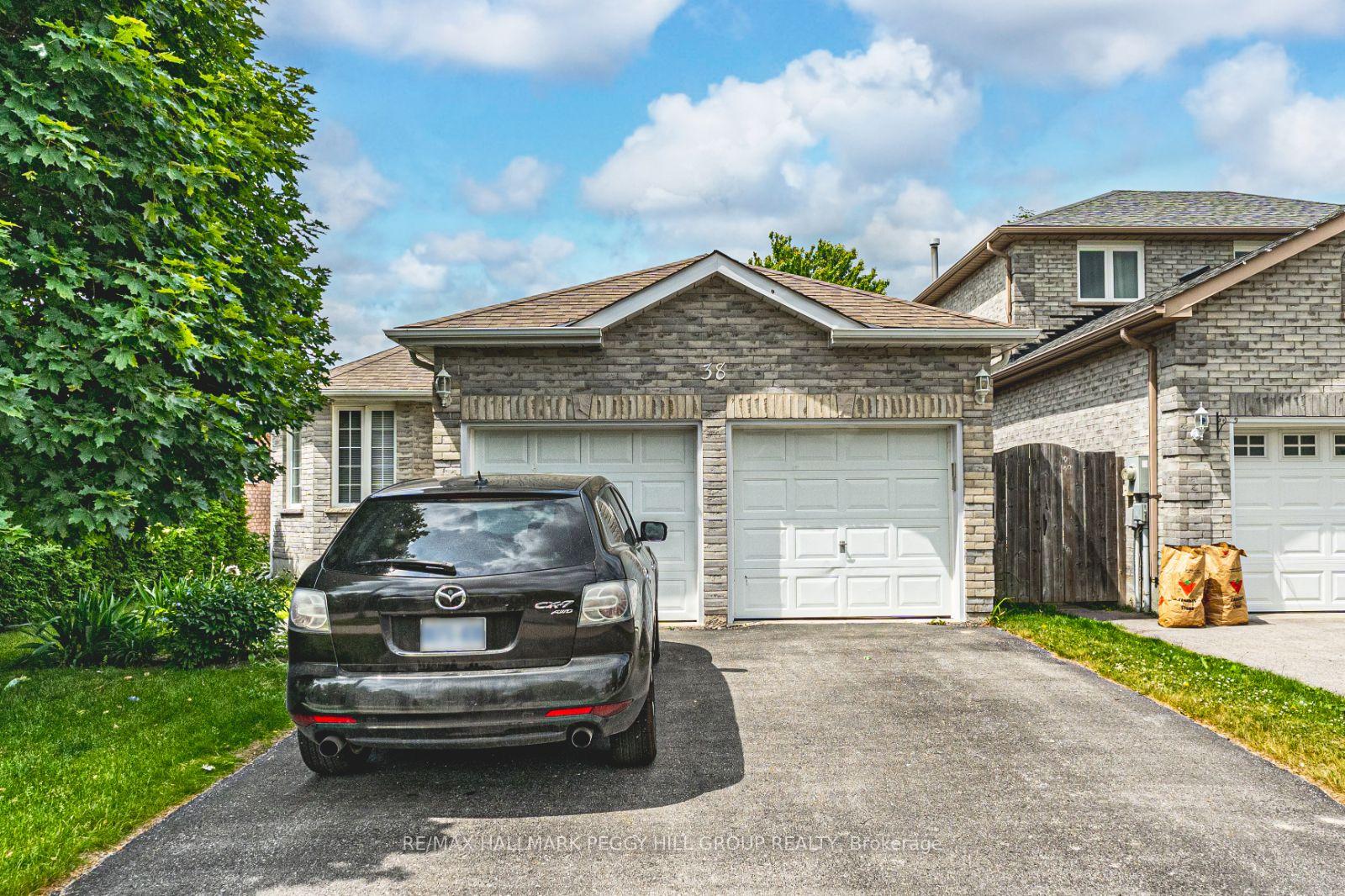 38-reynolds-lane-barrie-ontario-s12234823