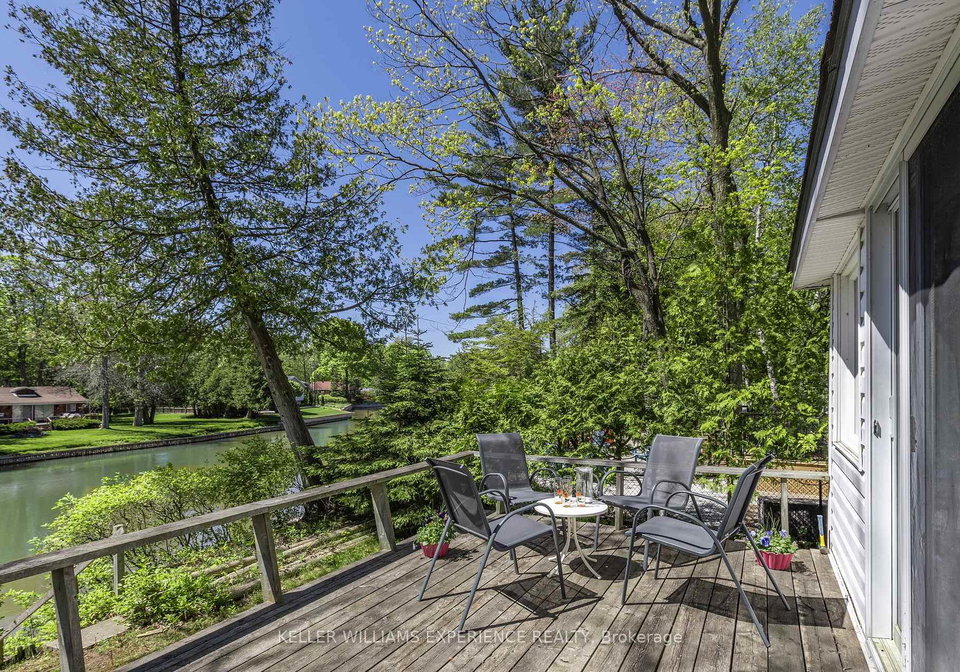 142-32nd-street-s-wasaga-beach-ontario-s12235045