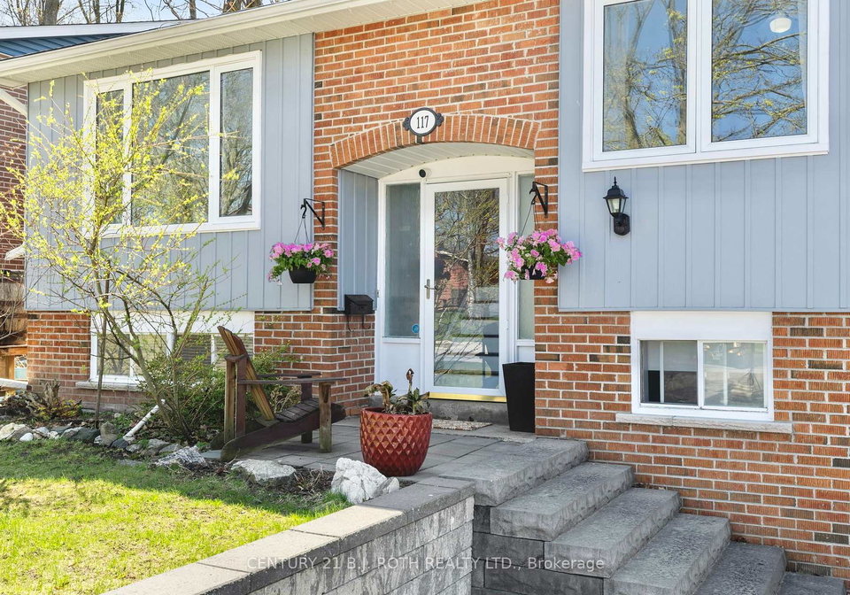 117-springdale-drive-barrie-ontario-s12235163