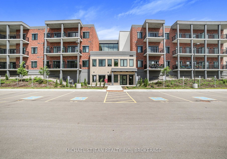 121-mary-street-clearview-ontario-s12235595