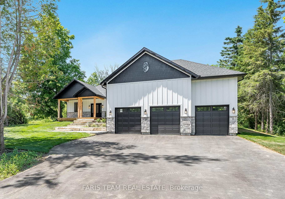 262-lakeshore-road-w-oro-medonte-ontario-s12236528