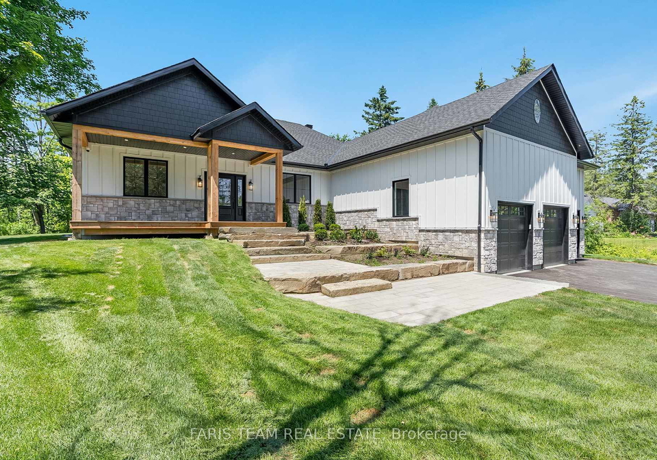 262-lakeshore-road-w-oro-medonte-ontario-s12236528
