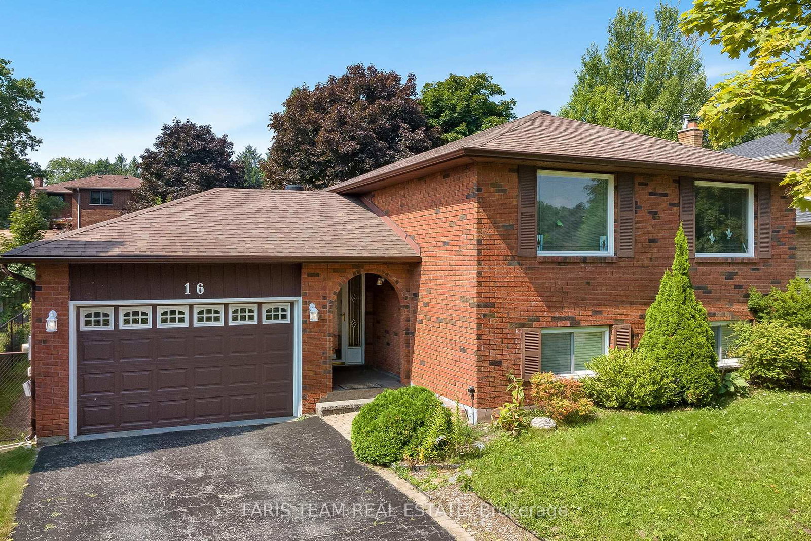 16-richler-crescent-barrie-ontario-s12239269