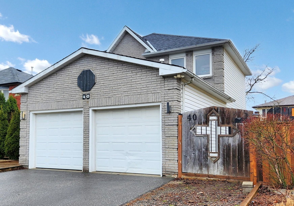 40-shakespeare-crescent-barrie-ontario-s12240569