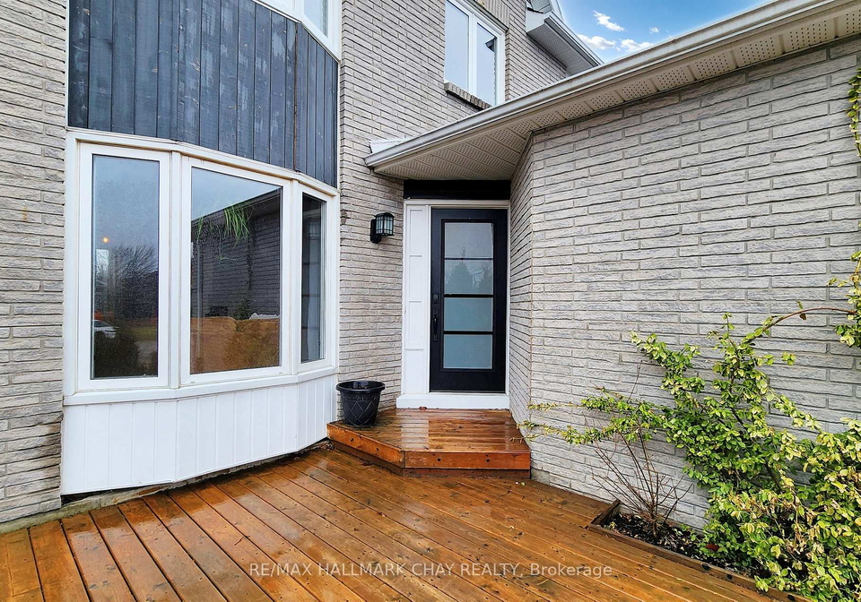 40-shakespeare-crescent-barrie-ontario-s12240569