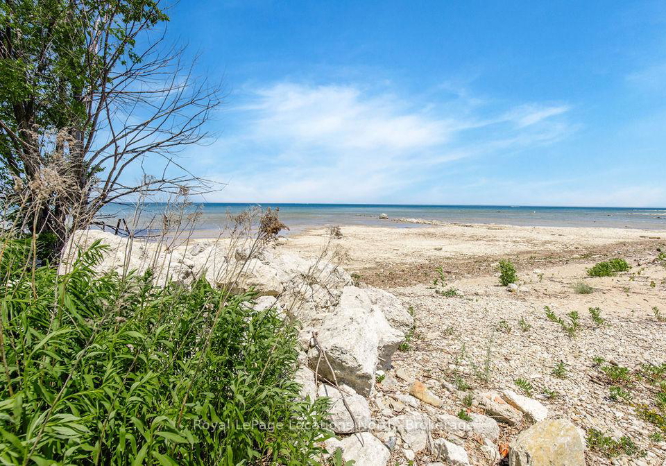 21-robert-avenue-collingwood-ontario-s12241714