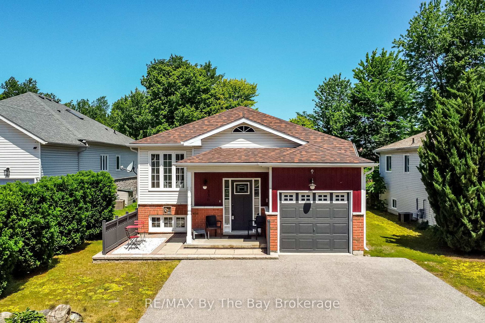 336-robinson-road-wasaga-beach-ontario-s12243457