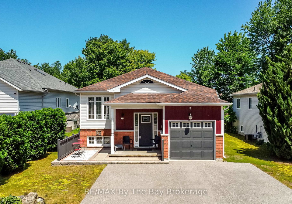 336-robinson-road-wasaga-beach-ontario-s12243457