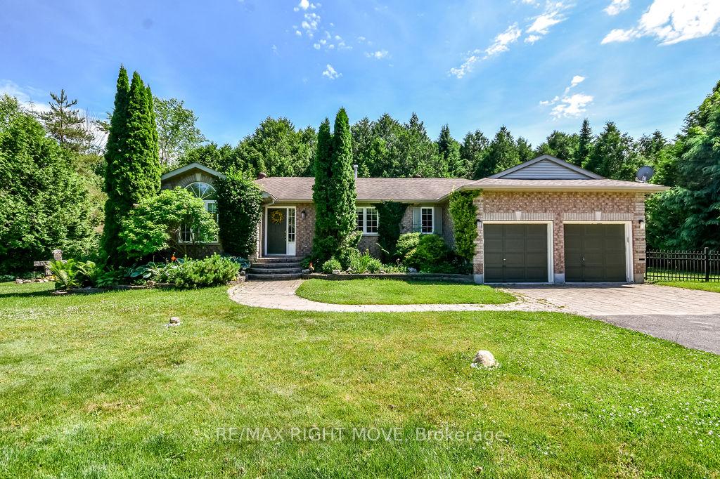 7-blackcomb-drive-oro-medonte-ontario-s12243868