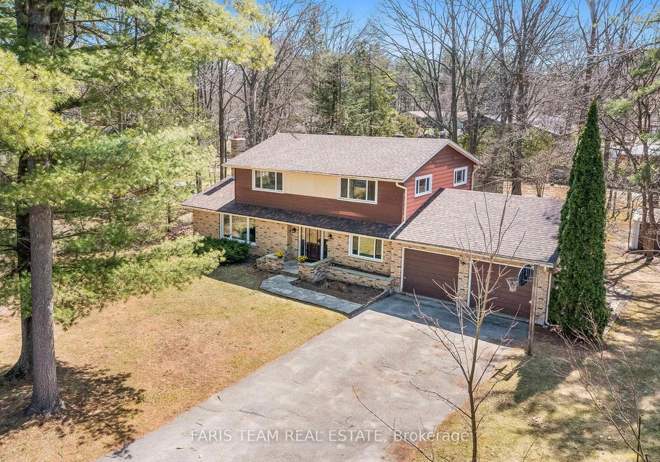 15-lawrence-avenue-springwater-ontario-s12243894