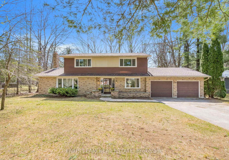15-lawrence-avenue-springwater-ontario-s12243894