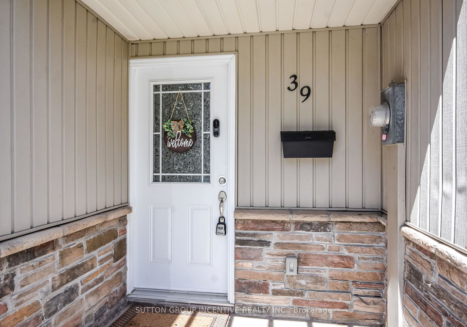 12-lankin-boulevard-orillia-ontario-s12244431