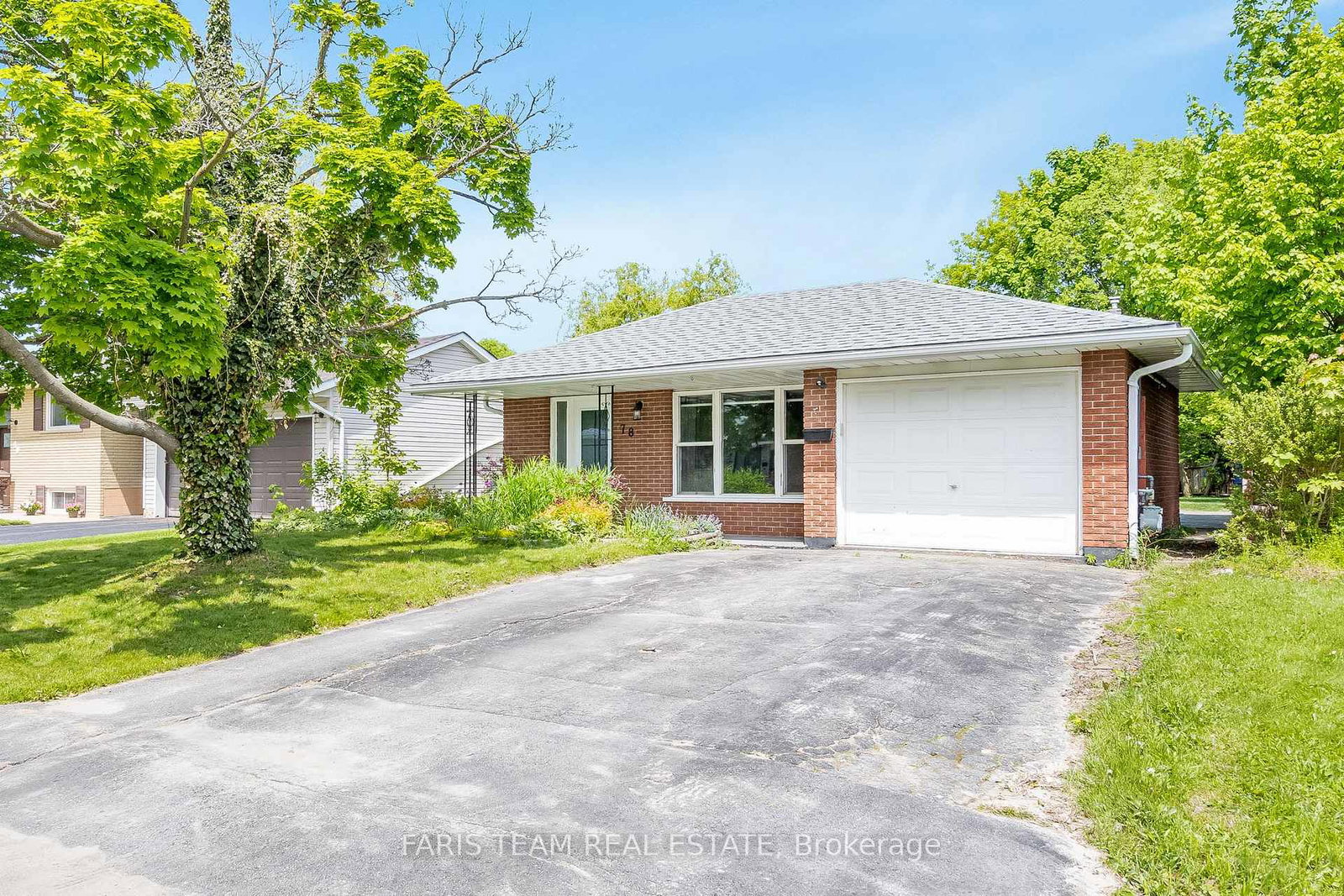 78-gibbard-crescent-collingwood-ontario-s12244605