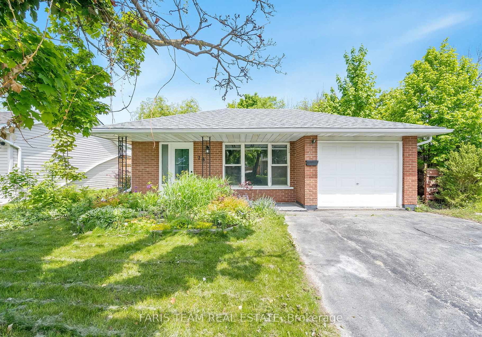 78-gibbard-crescent-collingwood-ontario-s12244605