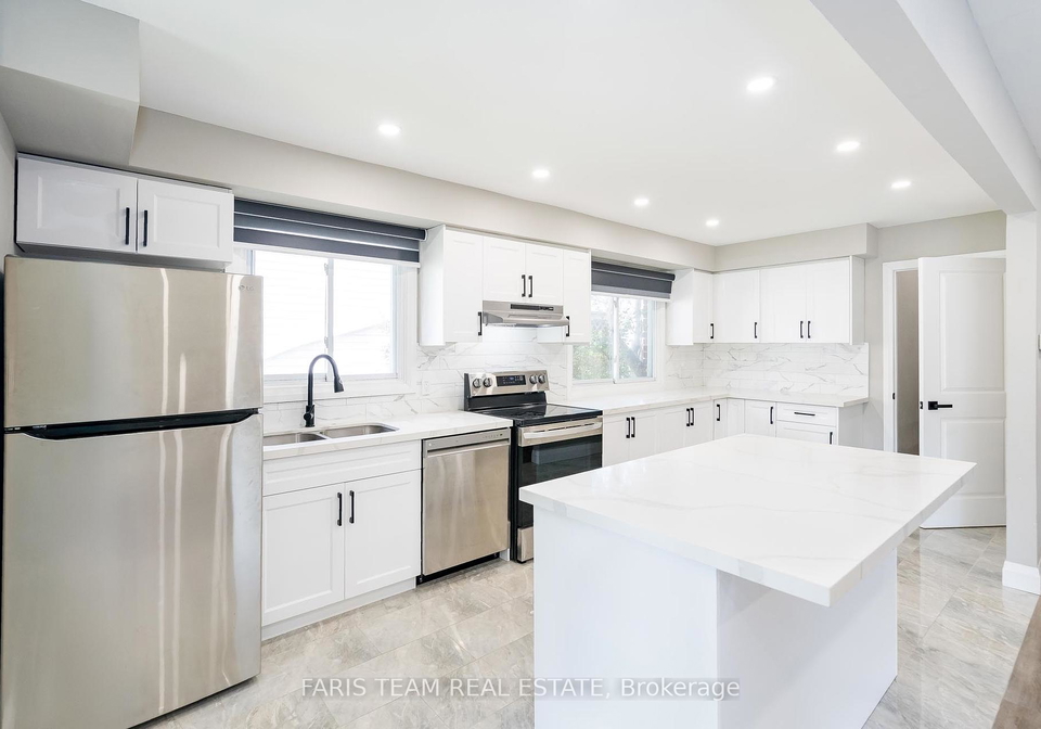 78-gibbard-crescent-collingwood-ontario-s12244605