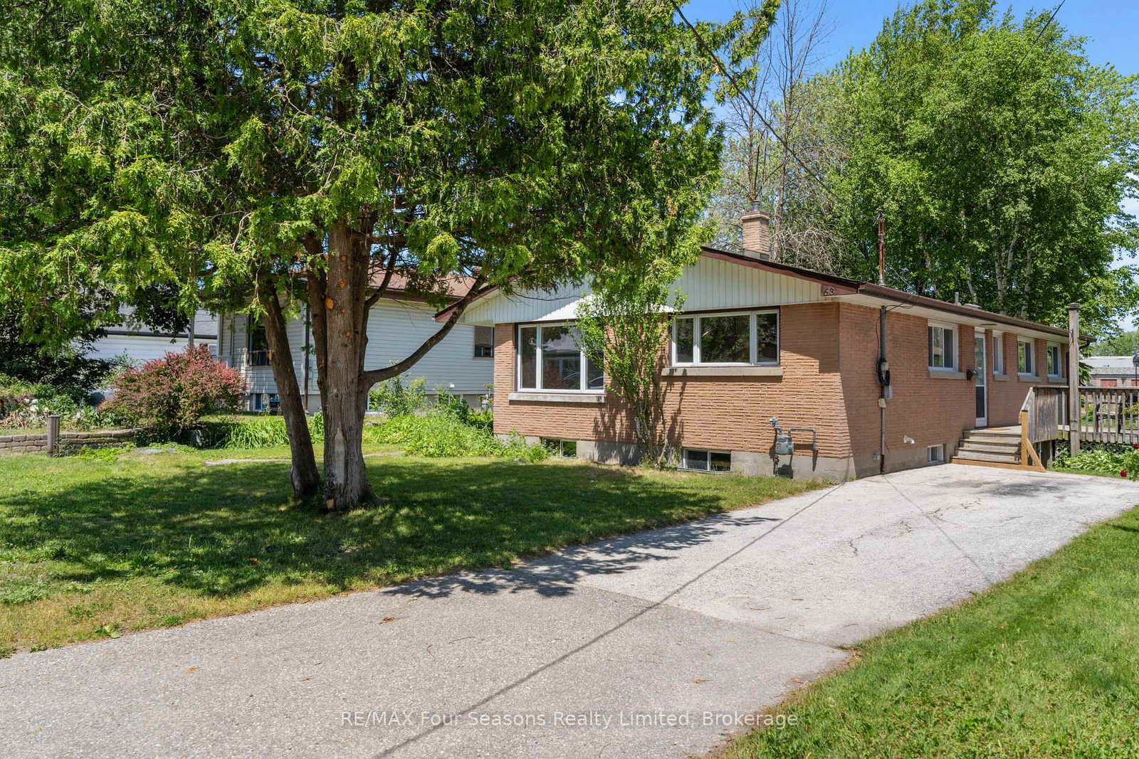 63-rodney-street-collingwood-ontario-s12244774