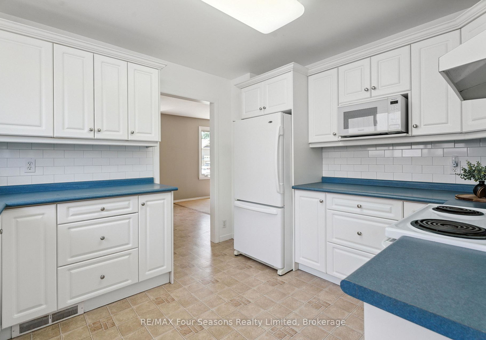 63-rodney-street-collingwood-ontario-s12244774