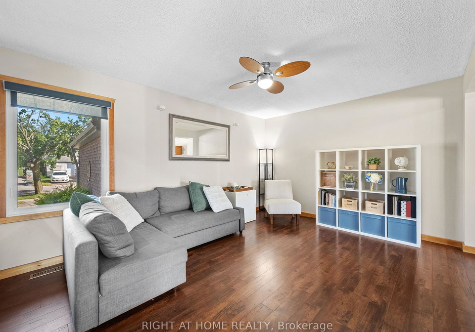 58-delaney-crescent-barrie-ontario-s12244996